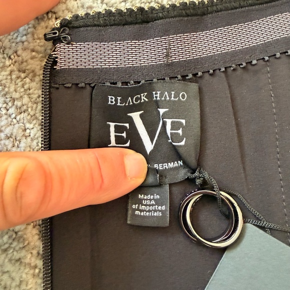 NWT Black Halo EVE Strapless Metallic Crochet Gold Dress SZ 8 Cocktail Holiday - Picture 7 of 17